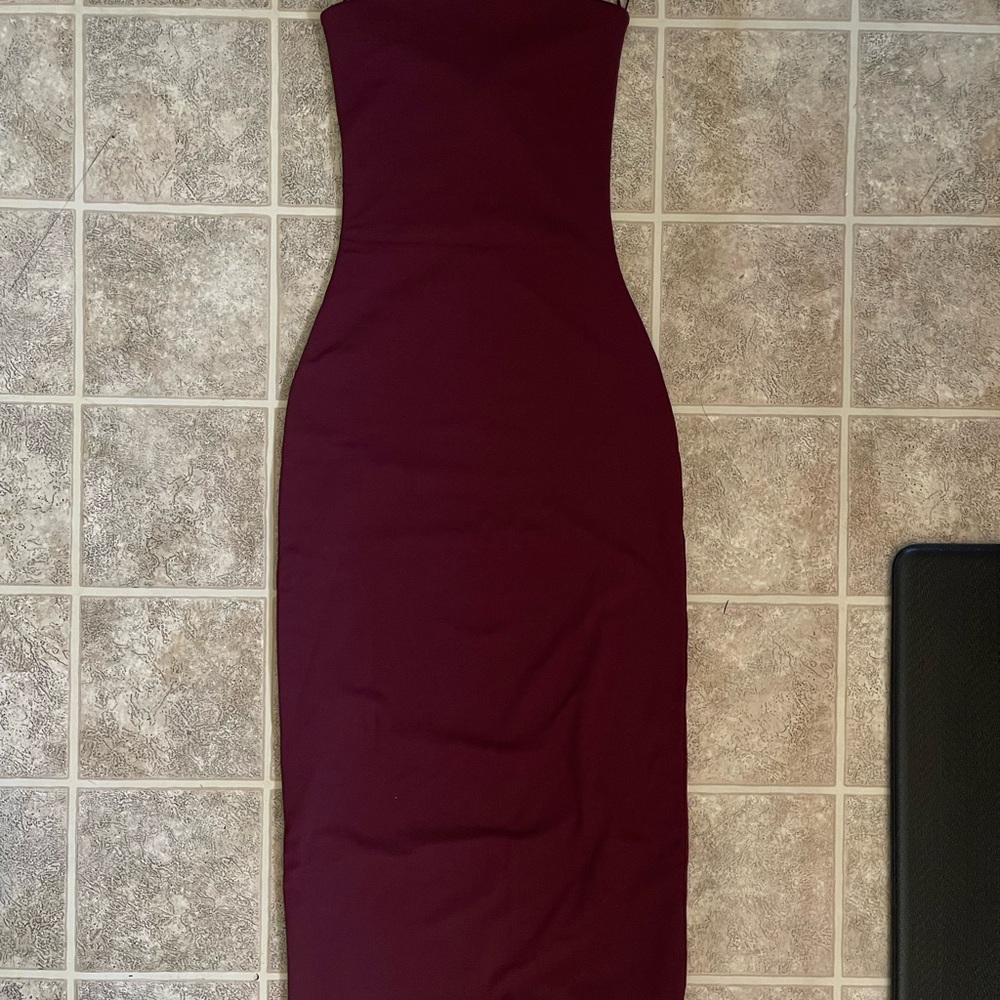Aritzia Strapless Contour Dress - Picture 3 of 5